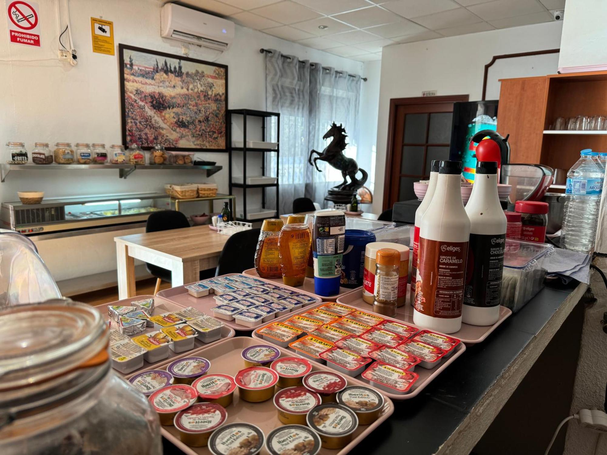 Hostal El Brillante - Alojamientos El Duque Córdoba Eksteriør billede