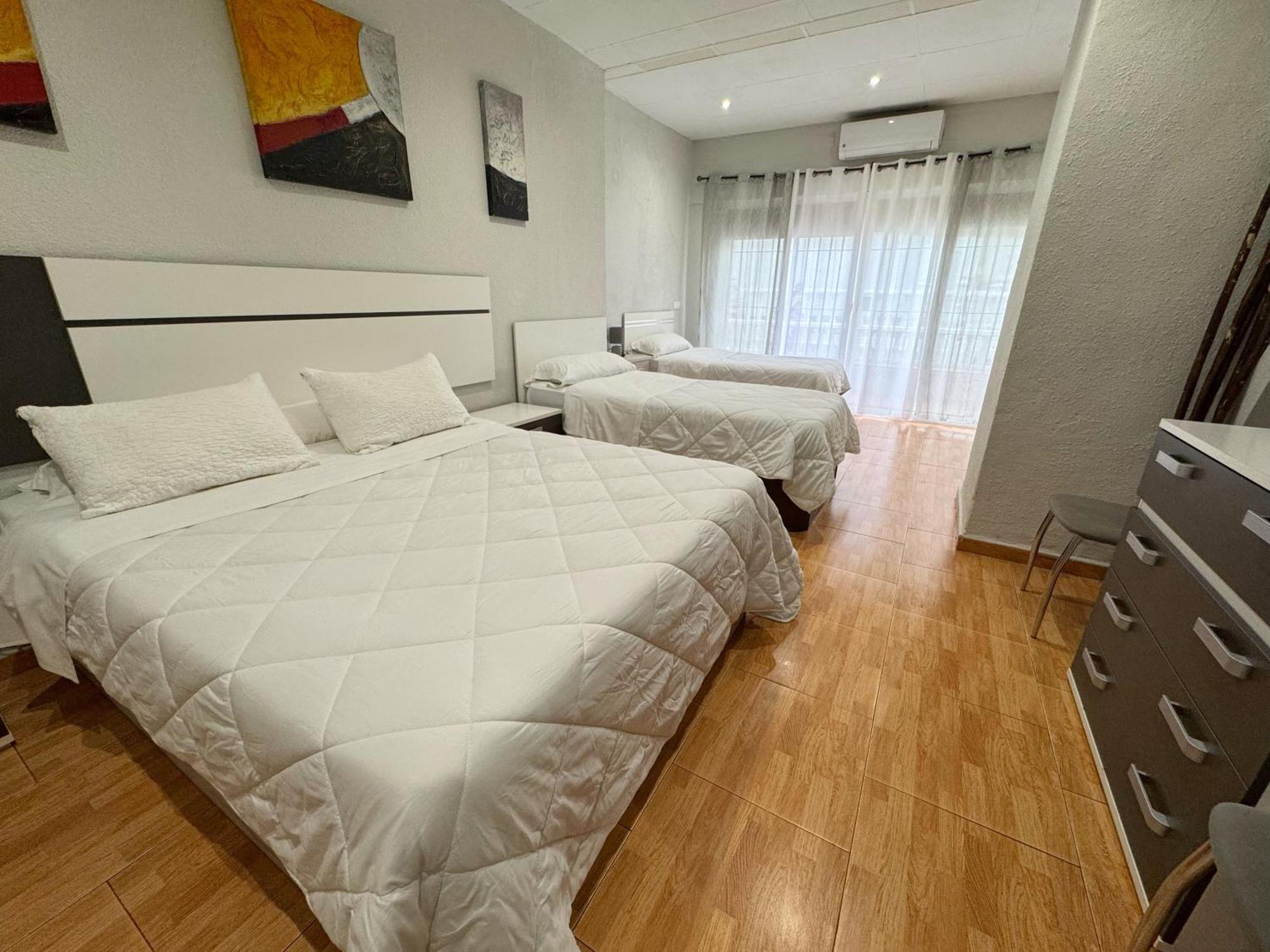 Hostal El Brillante - Alojamientos El Duque Córdoba Værelse billede