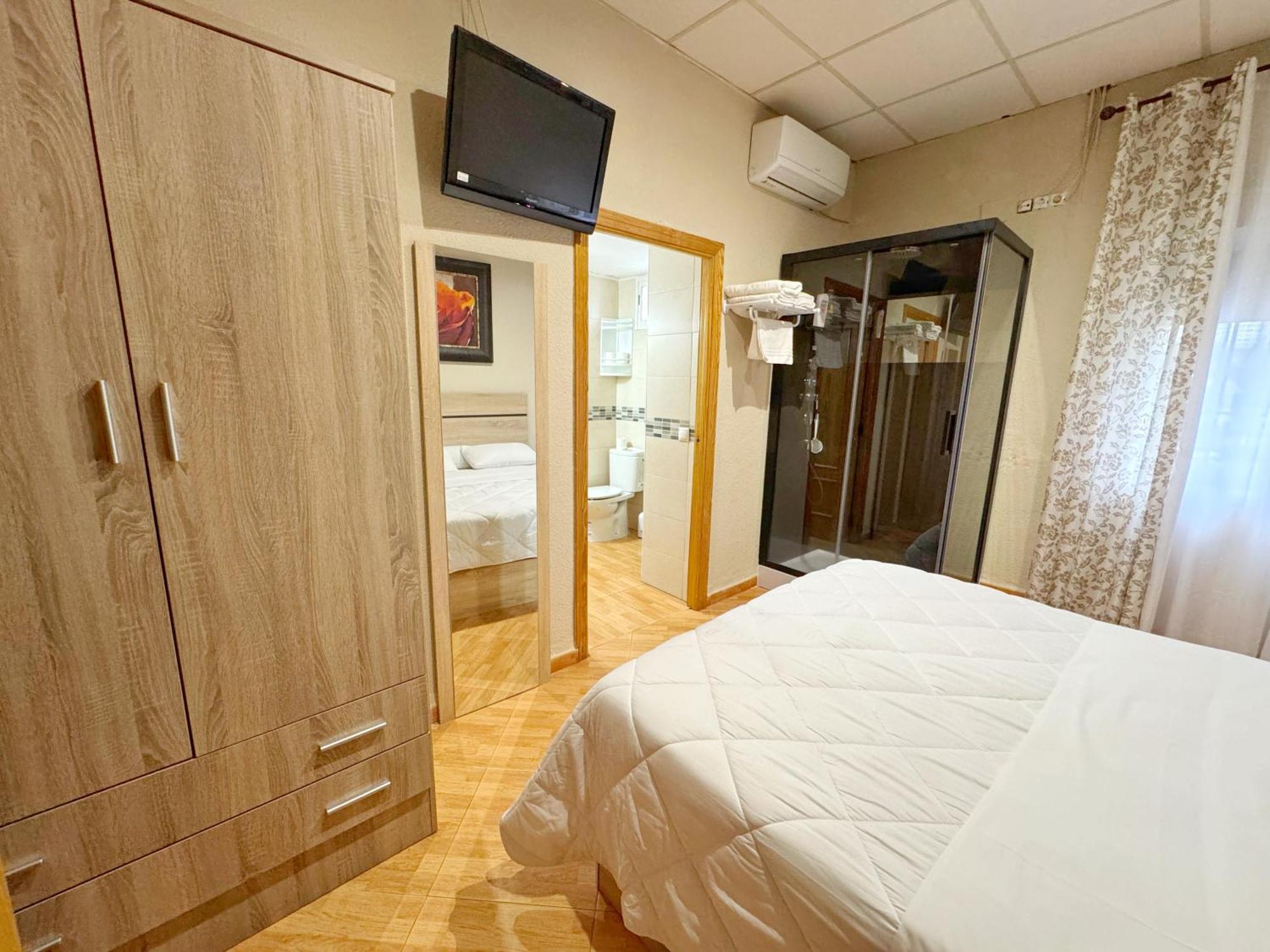 Hostal El Brillante - Alojamientos El Duque Córdoba Værelse billede