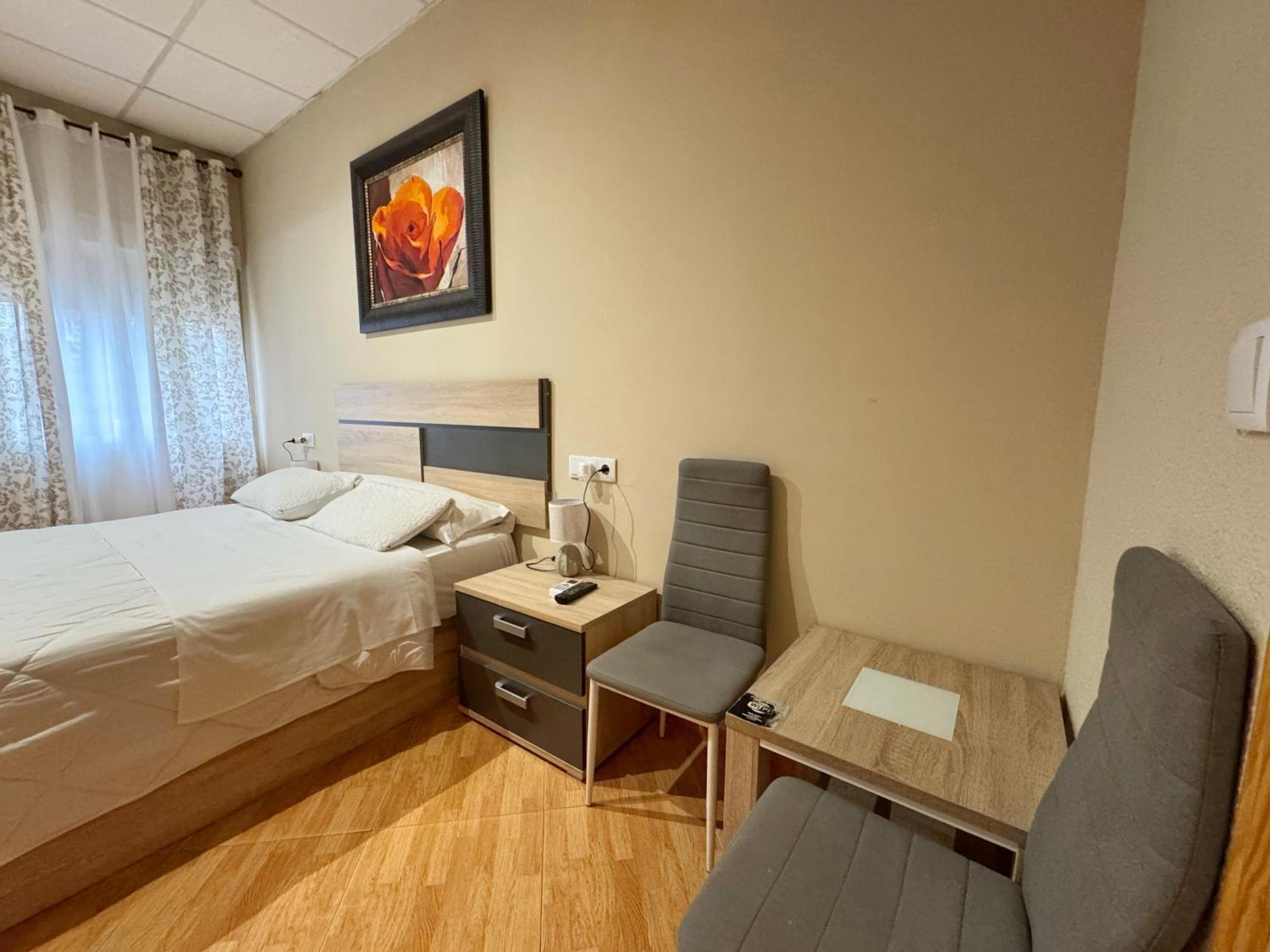 Hostal El Brillante - Alojamientos El Duque Córdoba Værelse billede