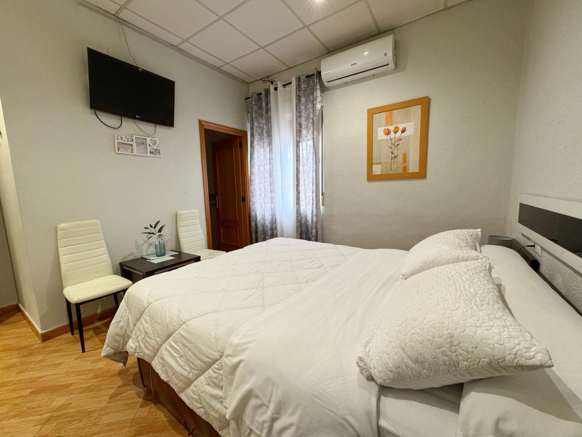 Hostal El Brillante - Alojamientos El Duque Córdoba Værelse billede